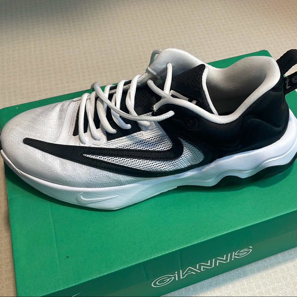 Nike Giannis White and Black Sneakers